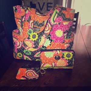 Vera Bradley Tote Bag with Wallet and Coin Bag